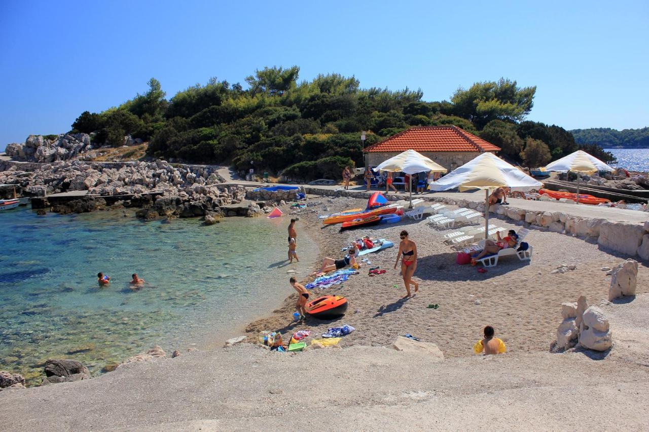 Apartments with a parking space Prizba, Korcula - 219 Bagian luar foto