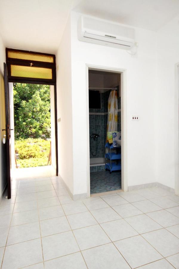 Apartments with a parking space Prizba, Korcula - 219 Bagian luar foto